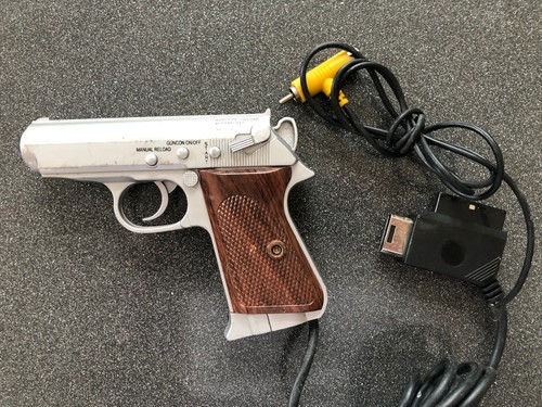 Gun pistolet scorpion die - pistolet, hard